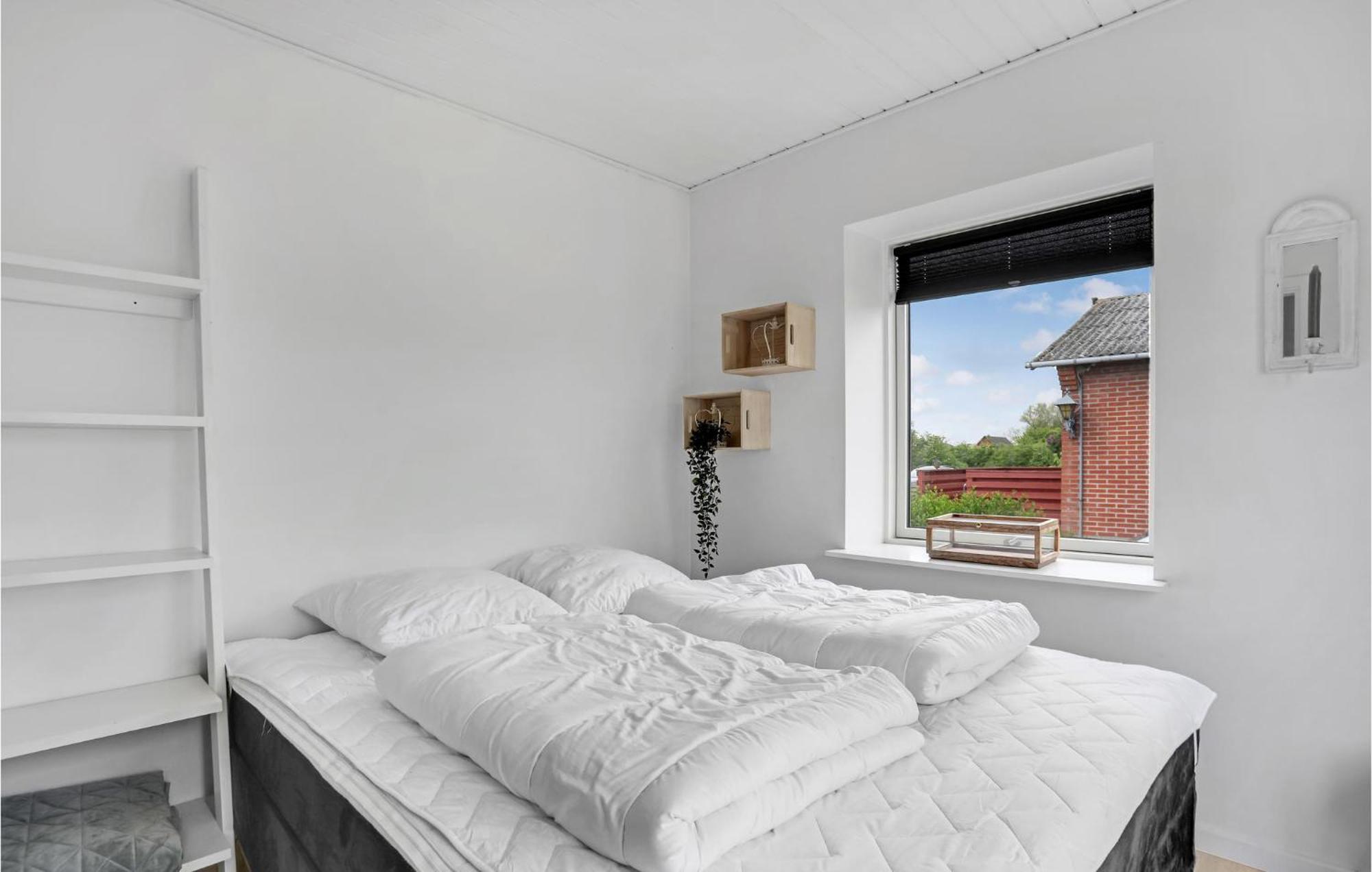 Beautiful Home In Ronne With House A Panoramic View 외부 사진